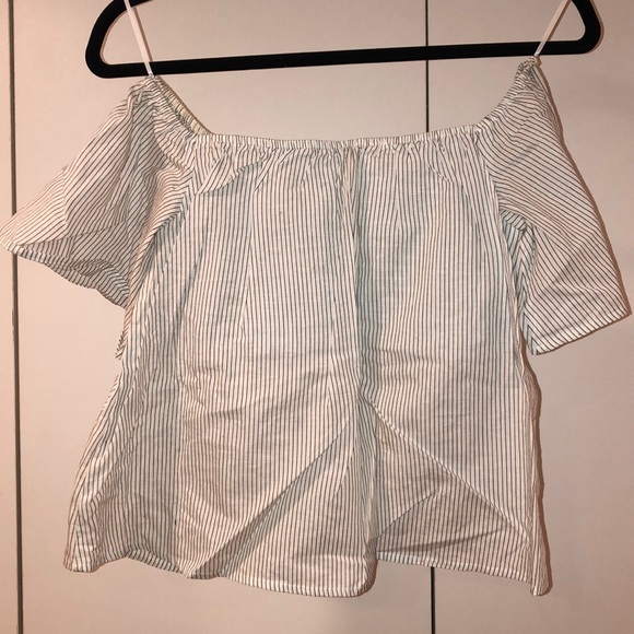 Off the Shoulder Top - Picture 4 of 7